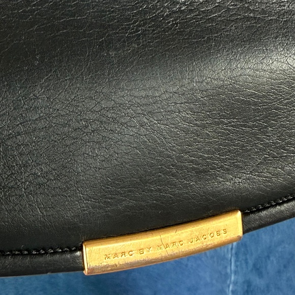 MARC JACOBS LUNA BLACK LEATHER CROSSBODY REVERSIBLE STRAP - Picture 4 of 15